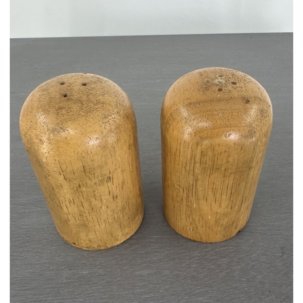 Vintage Wood Salt & Pepper Shakers Set Mid Century Modern‎ Farmhouse Boho